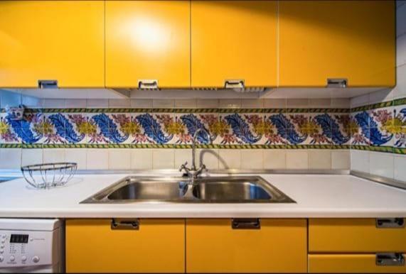 Apartamento En Un Dormitorio En Plaza Alfaro เซบีญา ภายนอก รูปภาพ